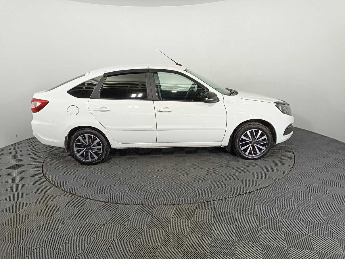 Lada (ВАЗ) Granta 2019 года с пробегом. Фото: #3