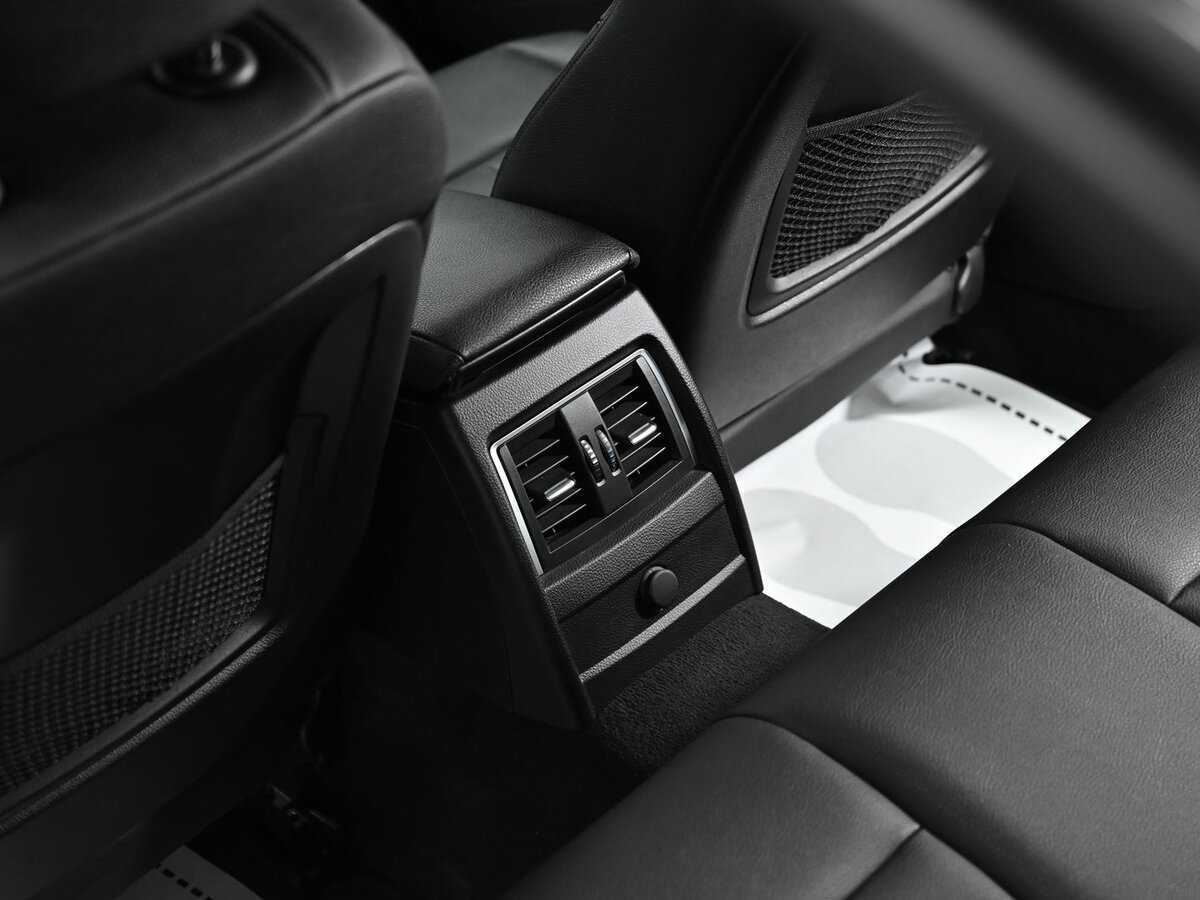 BMW 3 серии 2017 года с пробегом. Фото: #14