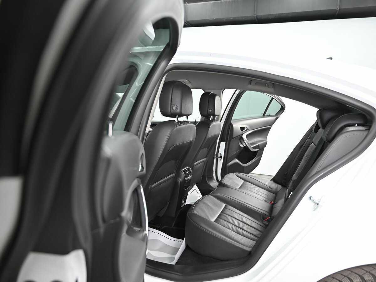 Opel Insignia 2014 года с пробегом. Фото: #16