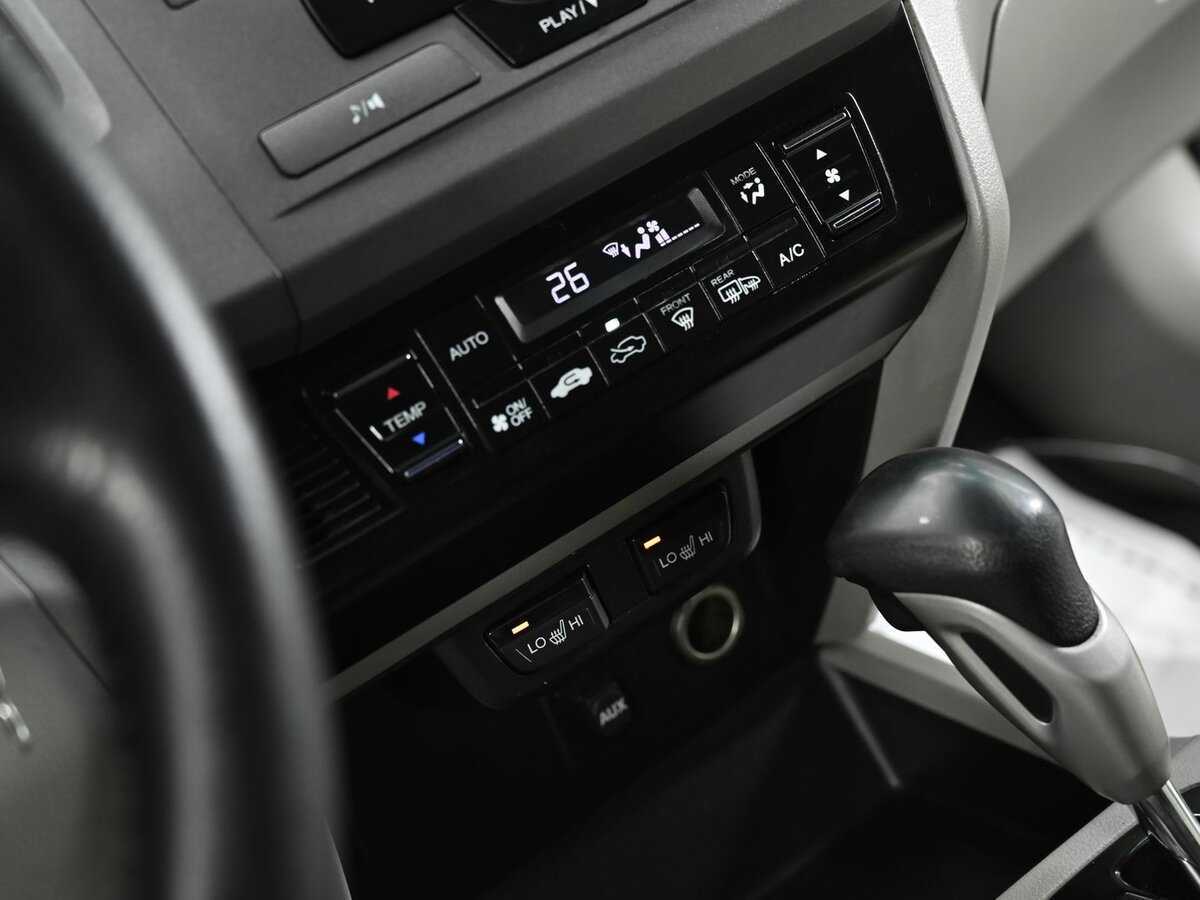 Б/У Хонда Цивик 2012 года. Фото: #10