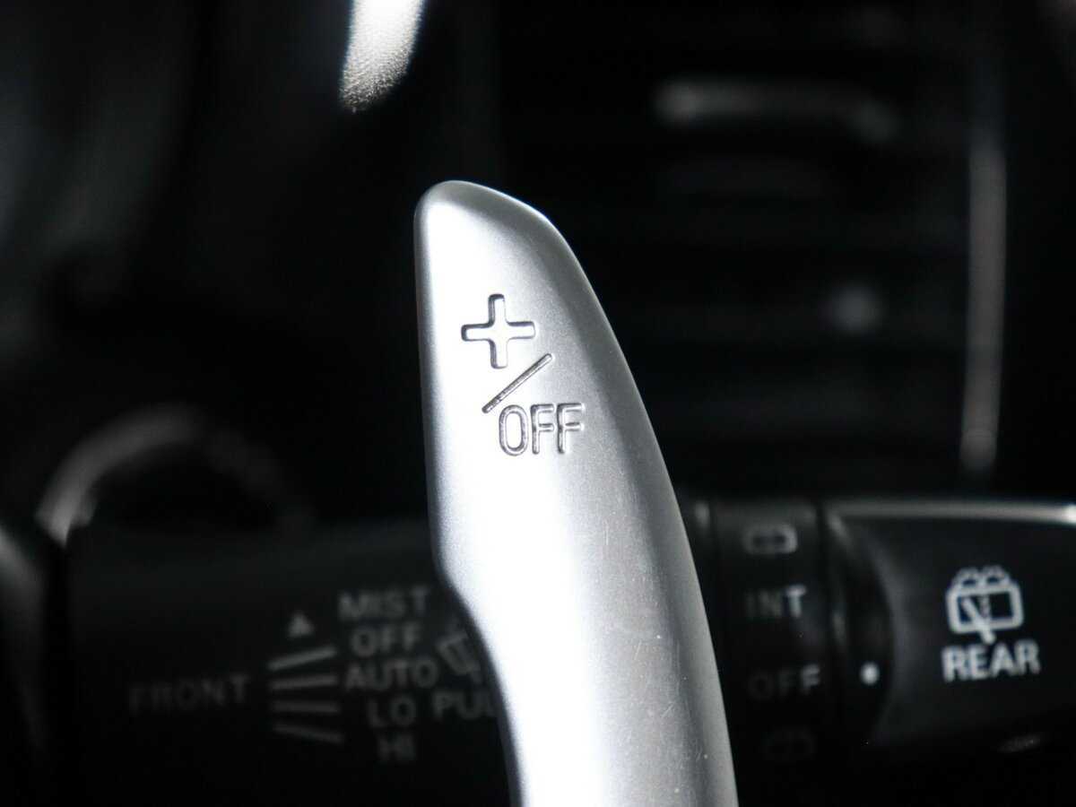 Б/У Митсубиши Оутлэндер 2014 года. Фото: #15