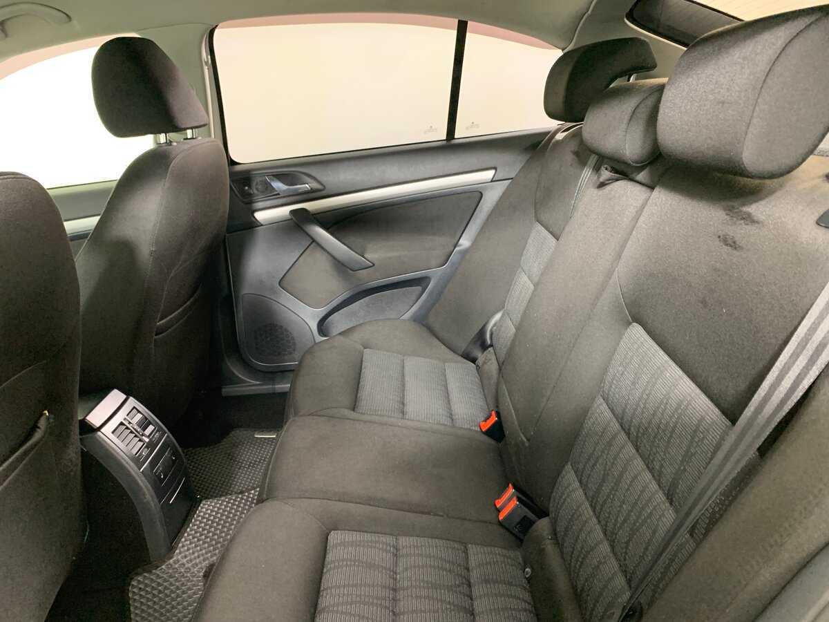 Skoda Octavia 2012 года с пробегом. Фото: #17