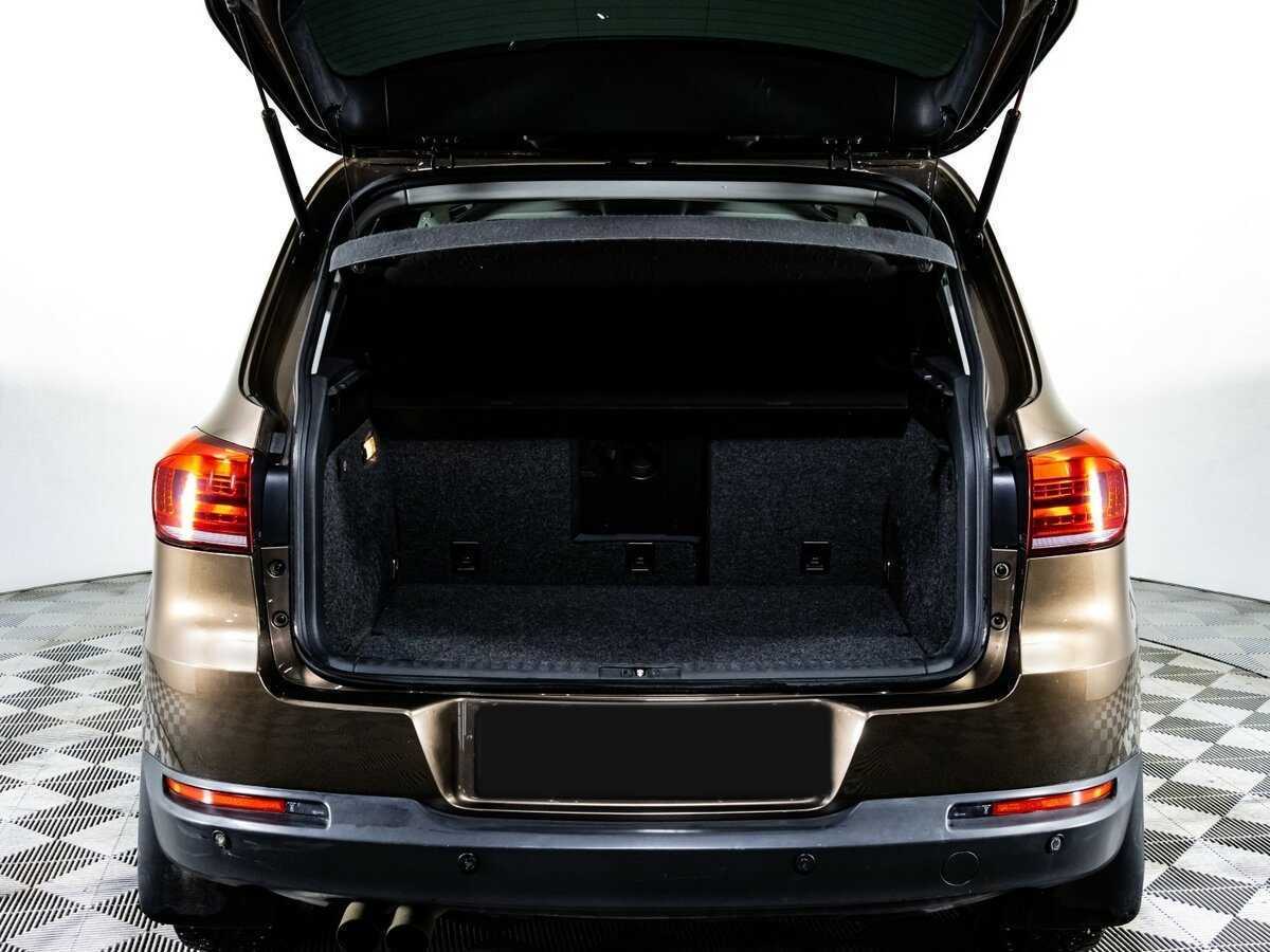 Б/У Фольксваген Тигуан 2015 года. Фото: #15