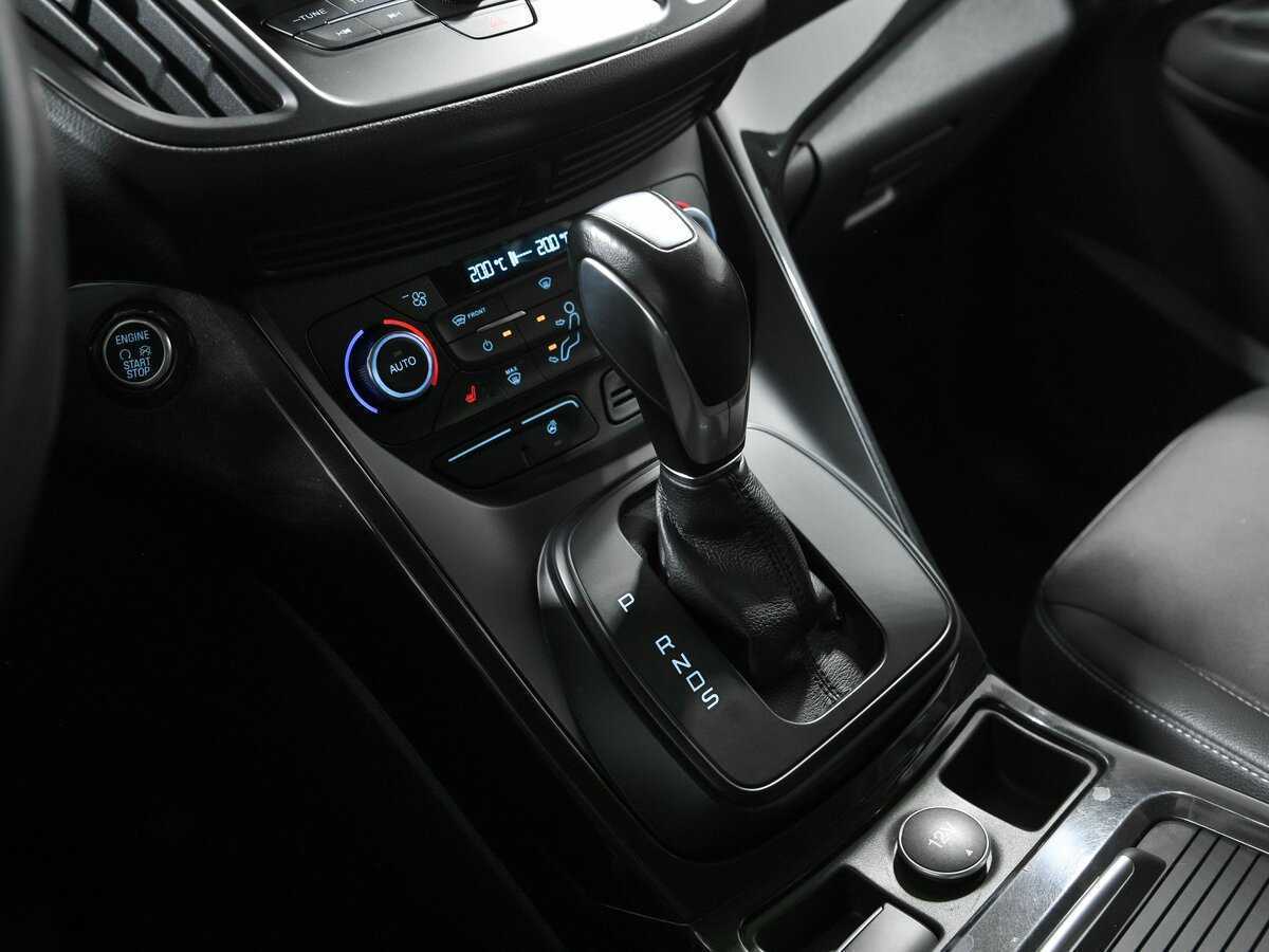 Б/У Форд Куга 2018 года. Фото: #10