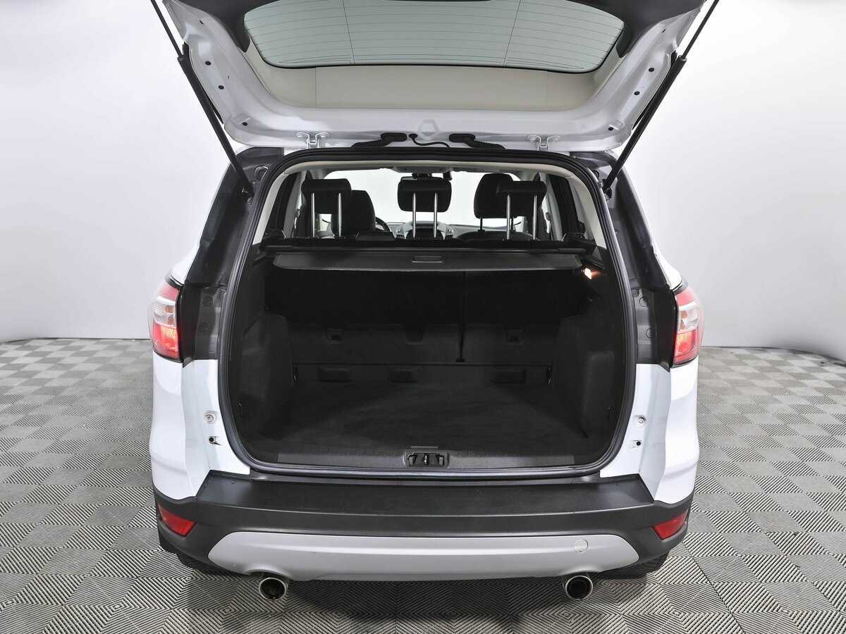 Б/У Форд Куга 2018 года. Фото: #17