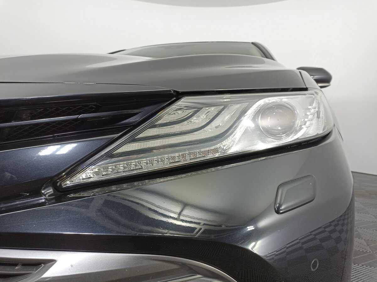 Toyota Camry 2020 года с пробегом. Фото: #16