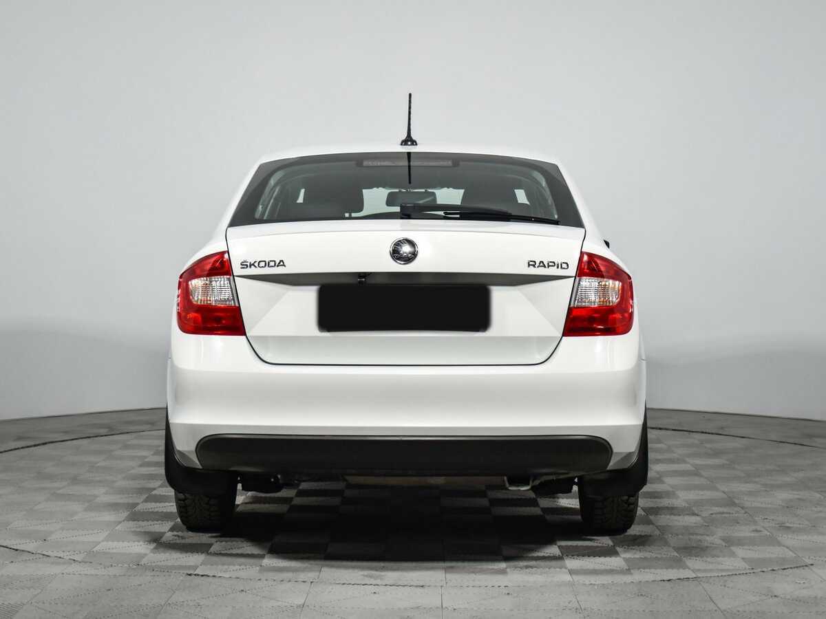 Б/У Шкода Рапид 2017 года. Фото: #5