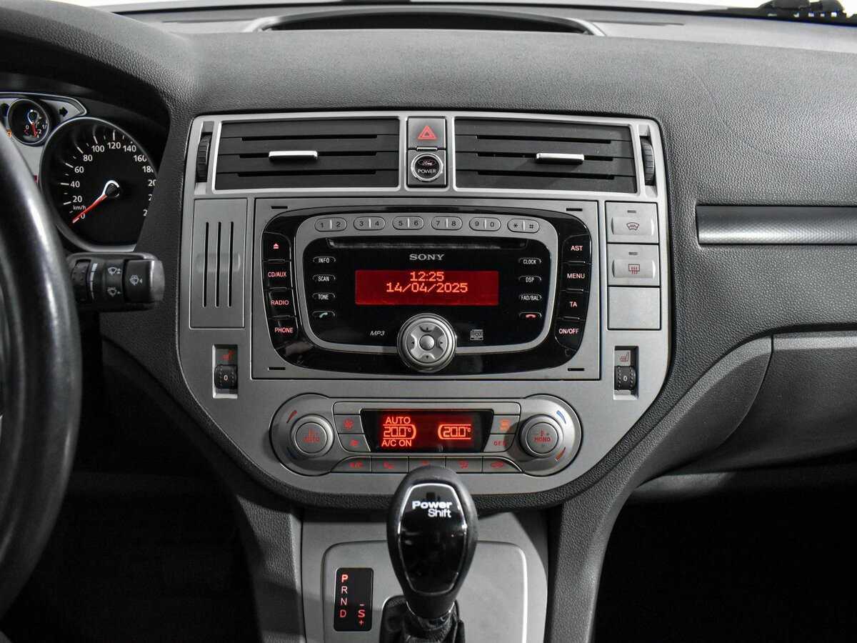 Б/У Форд Куга 2012 года. Фото: #16