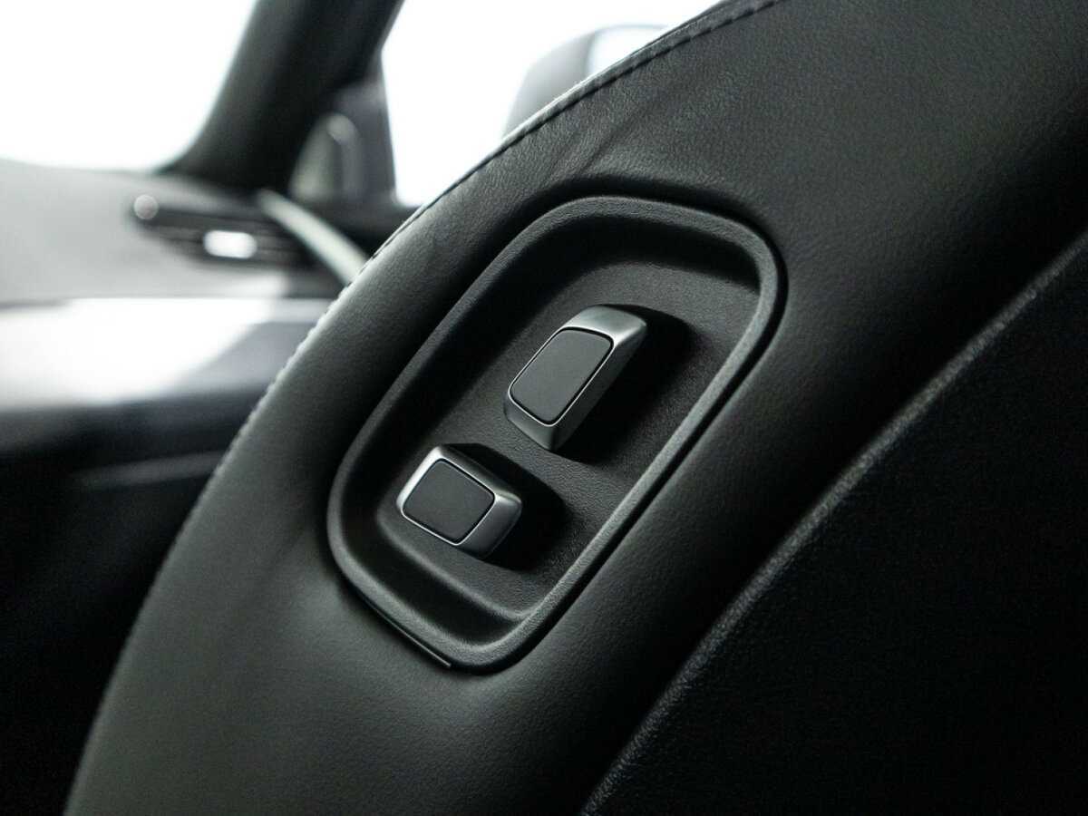 Geely Tugella 2022 года с пробегом. Фото: #24