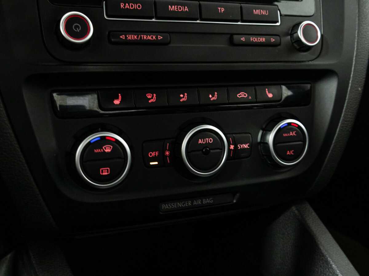 Б/У Фольксваген Джетта 2012 года. Фото: #14