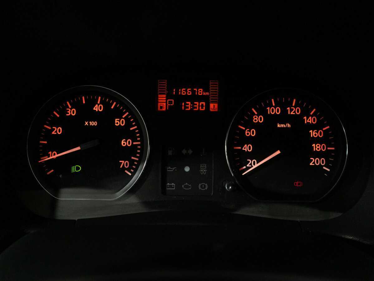 Б/У Ниссан Террано 2014 года. Фото: #11