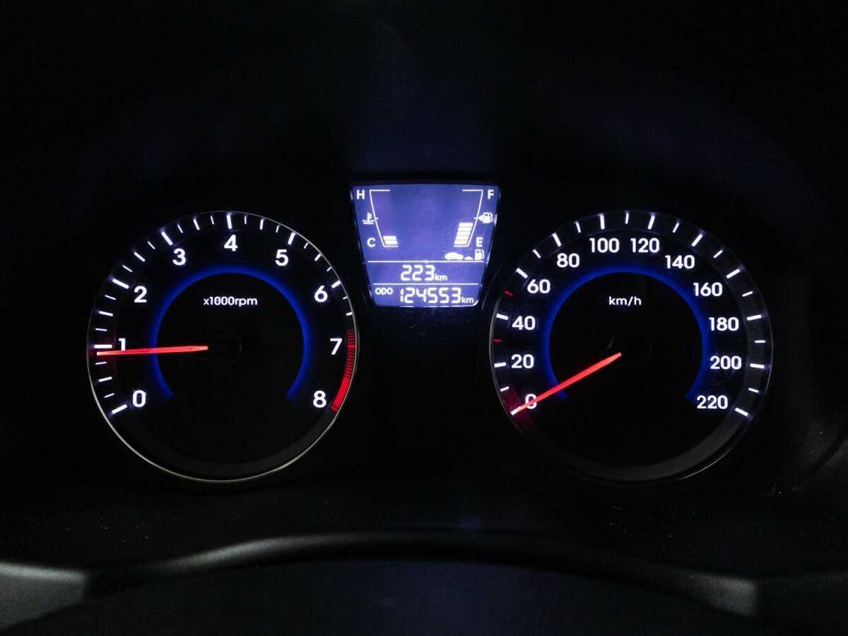 Б/У Хендай Солярис 2013 года. Фото: #11