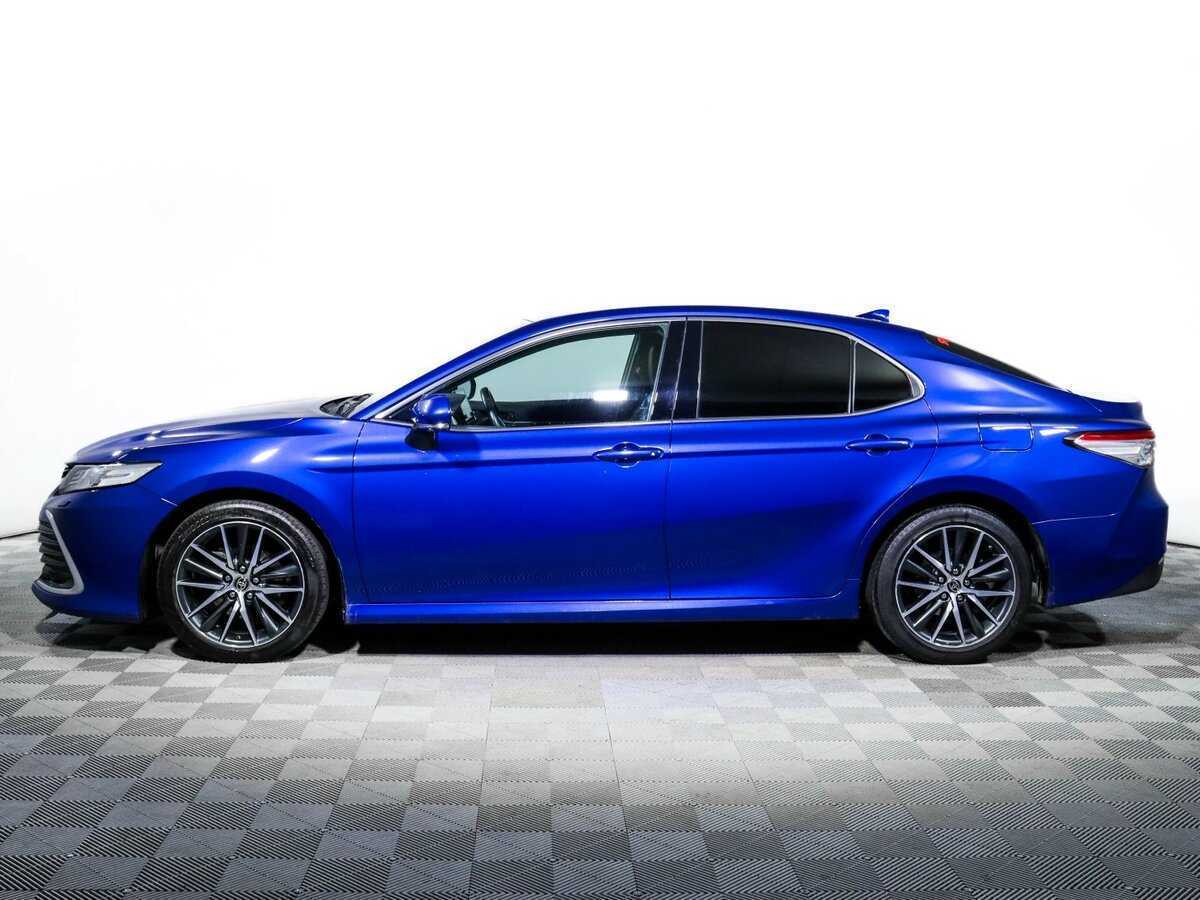 Toyota Camry 2021 года с пробегом. Фото: #4