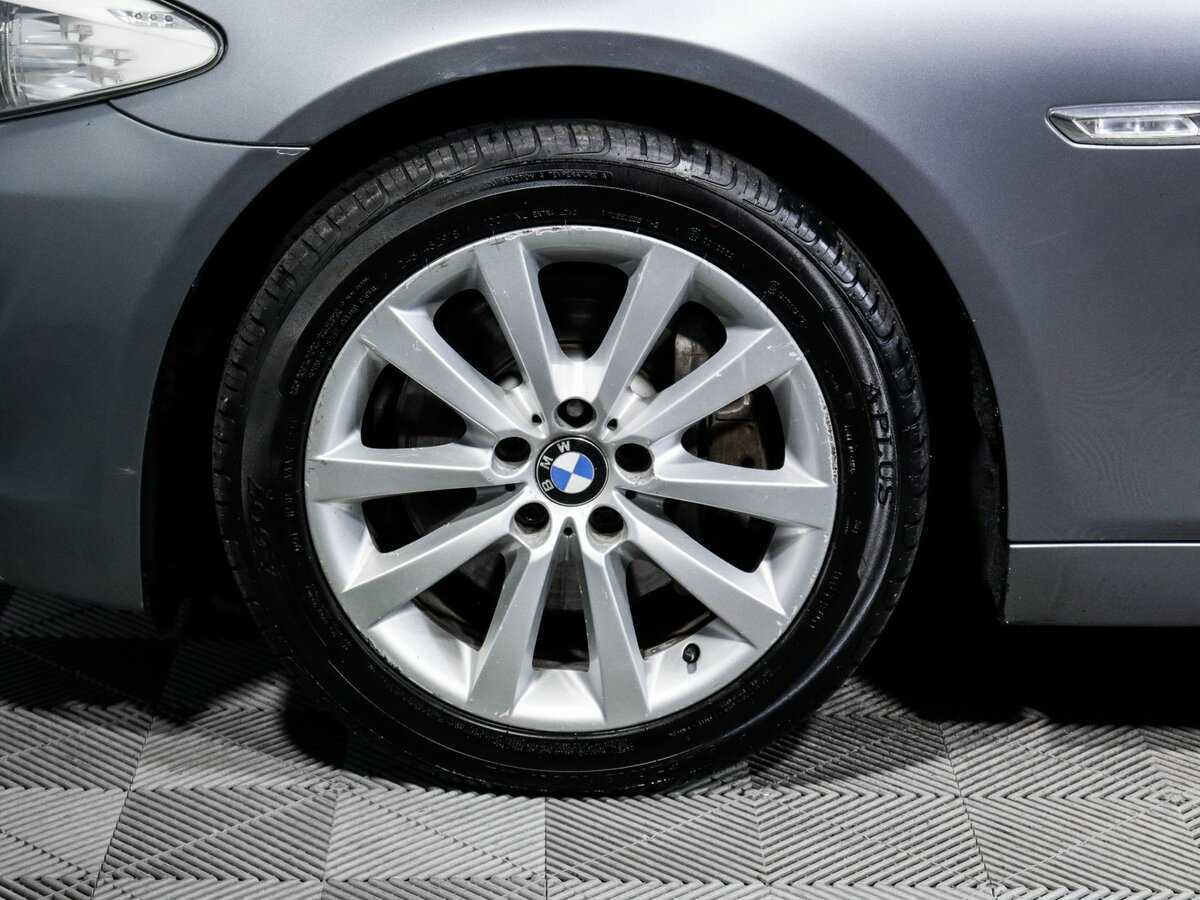 BMW 5 серии 2013 года с пробегом. Фото: #11