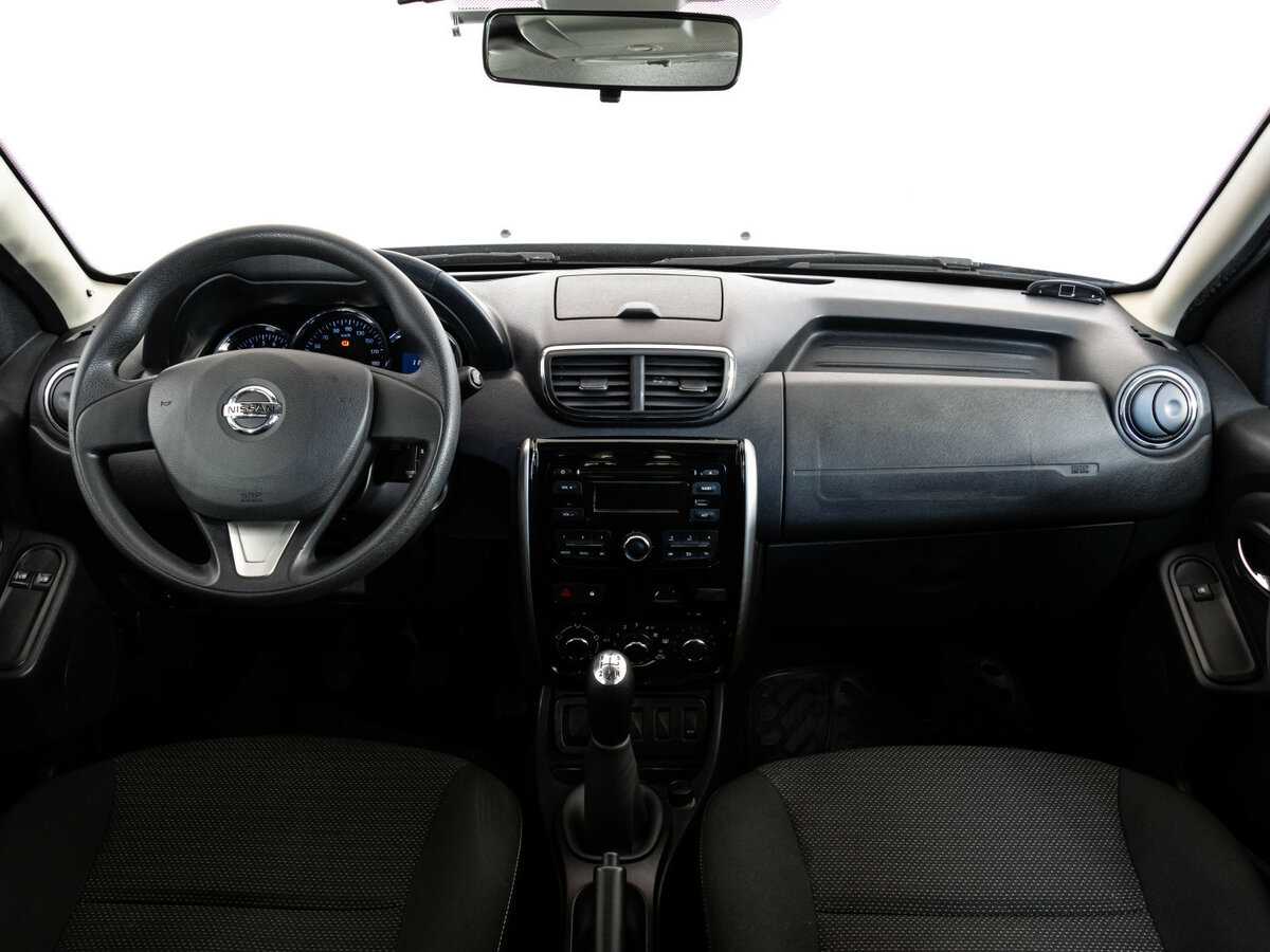 Nissan Terrano 2018 года с пробегом. Фото: #9