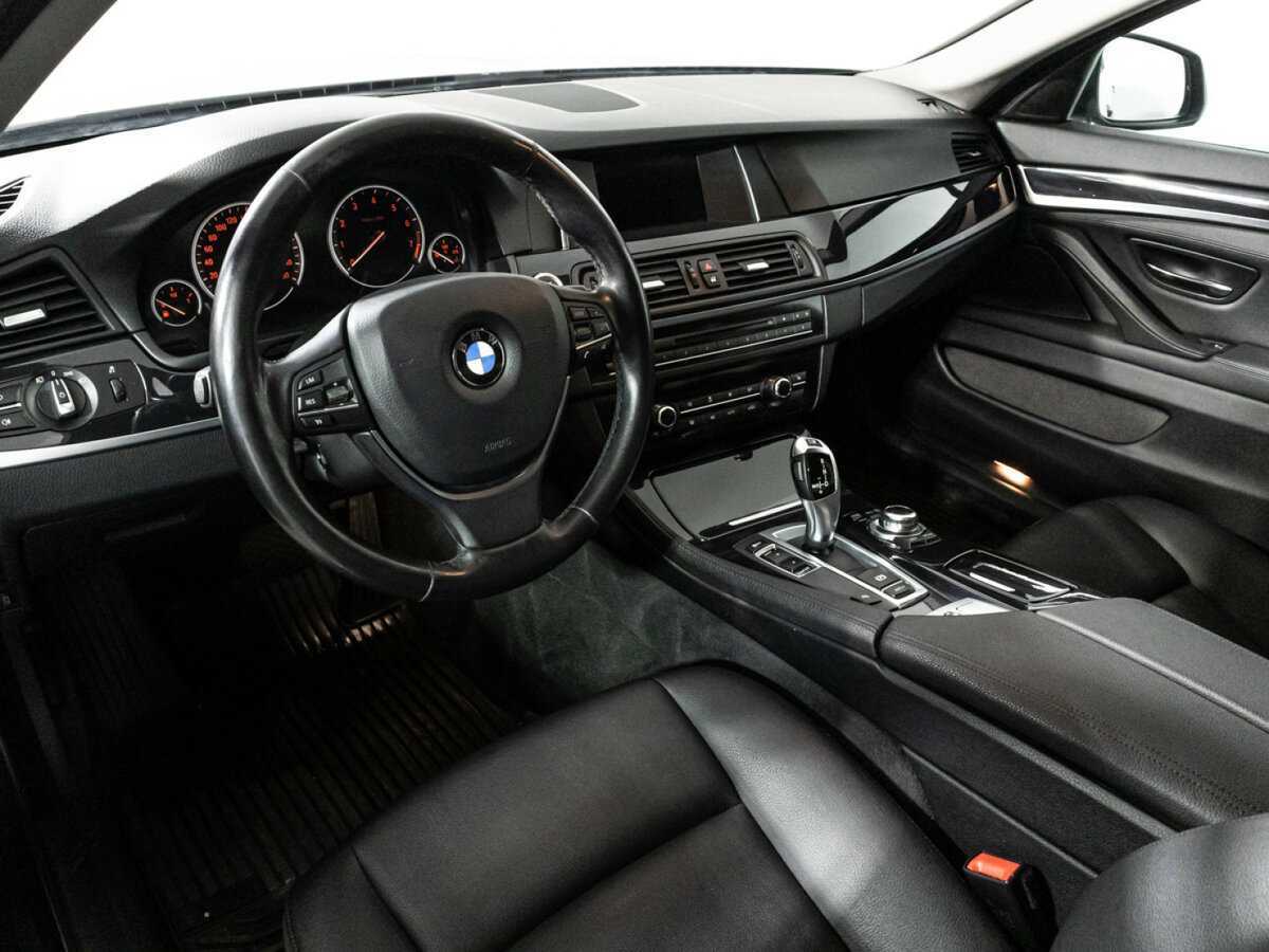 BMW 5 серии 2016 года с пробегом. Фото: #10