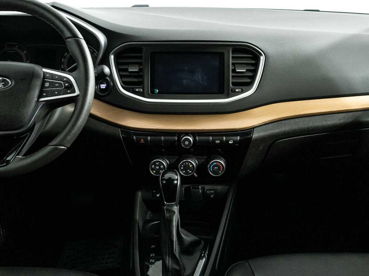 Lada (ВАЗ) Vesta 2024 года с пробегом. Фото: #13