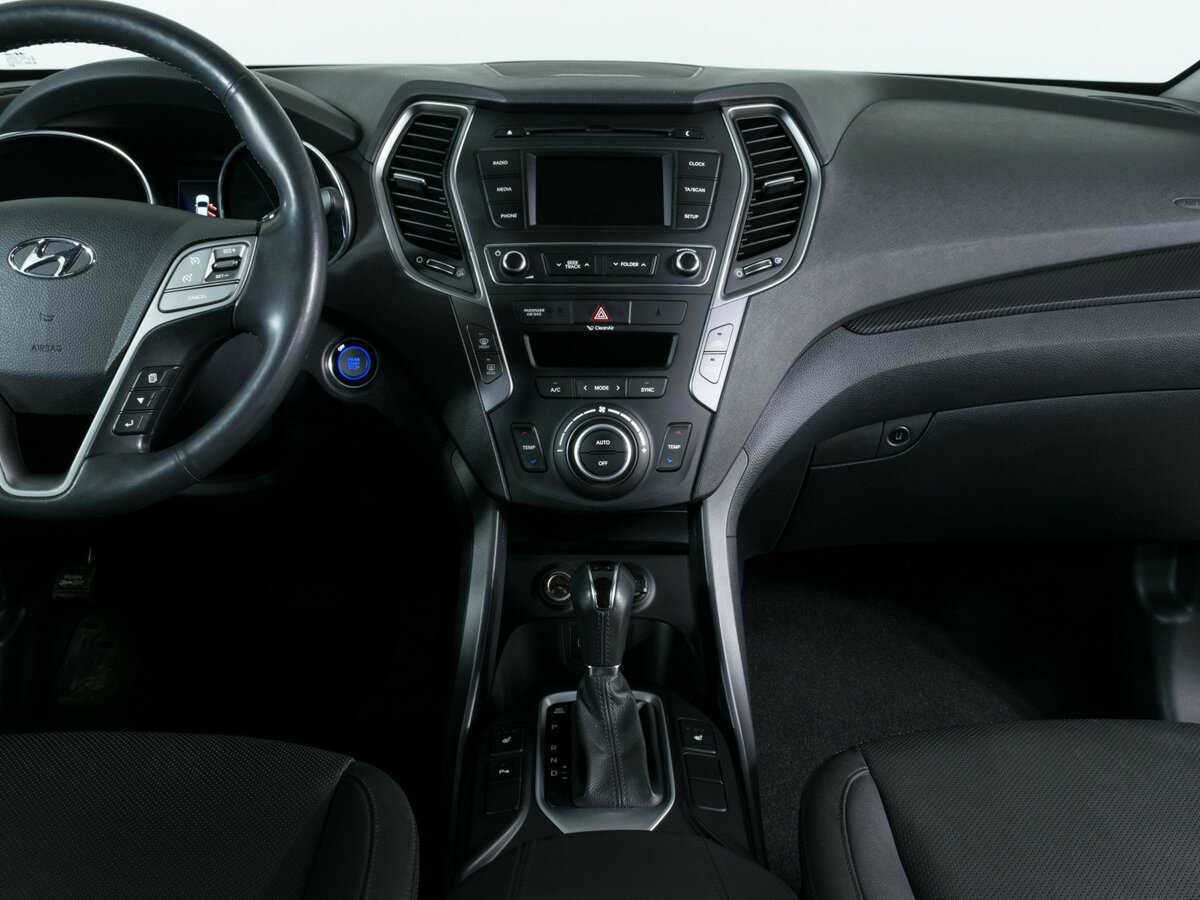 Б/У Хендай Санта Фе 2017 года. Фото: #8