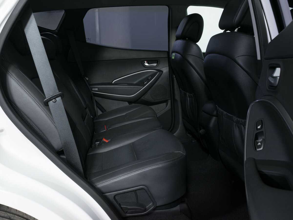 Б/У Хендай Санта Фе 2017 года. Фото: #9