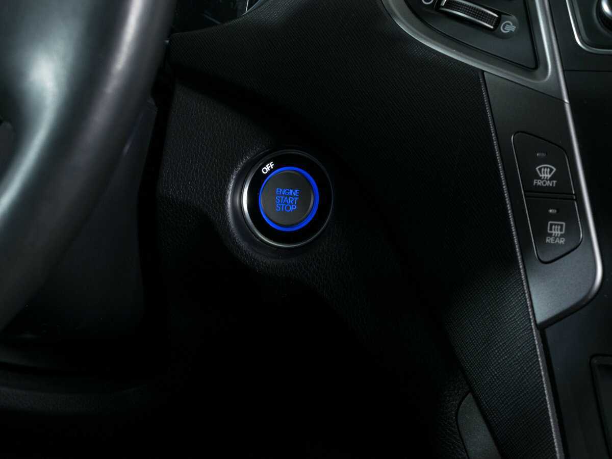 Б/У Хендай Санта Фе 2017 года. Фото: #12