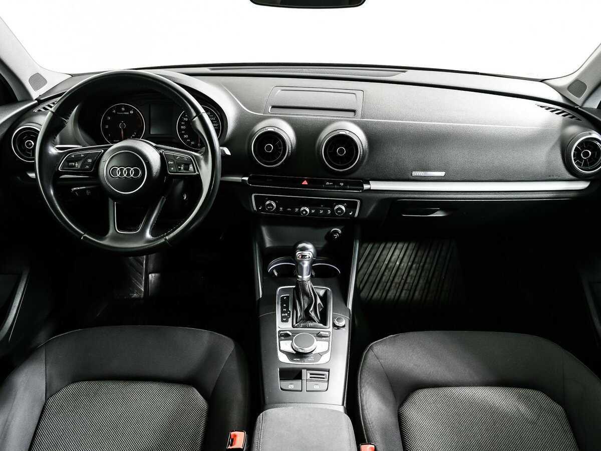 Audi A3 2017 года с пробегом. Фото: #10