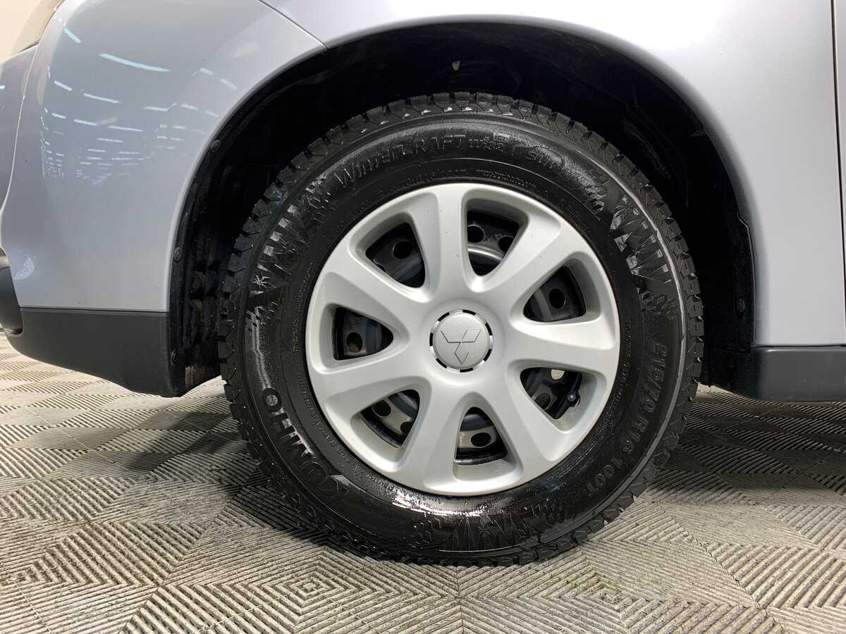 Mitsubishi Outlander 2013 года с пробегом. Фото: #8