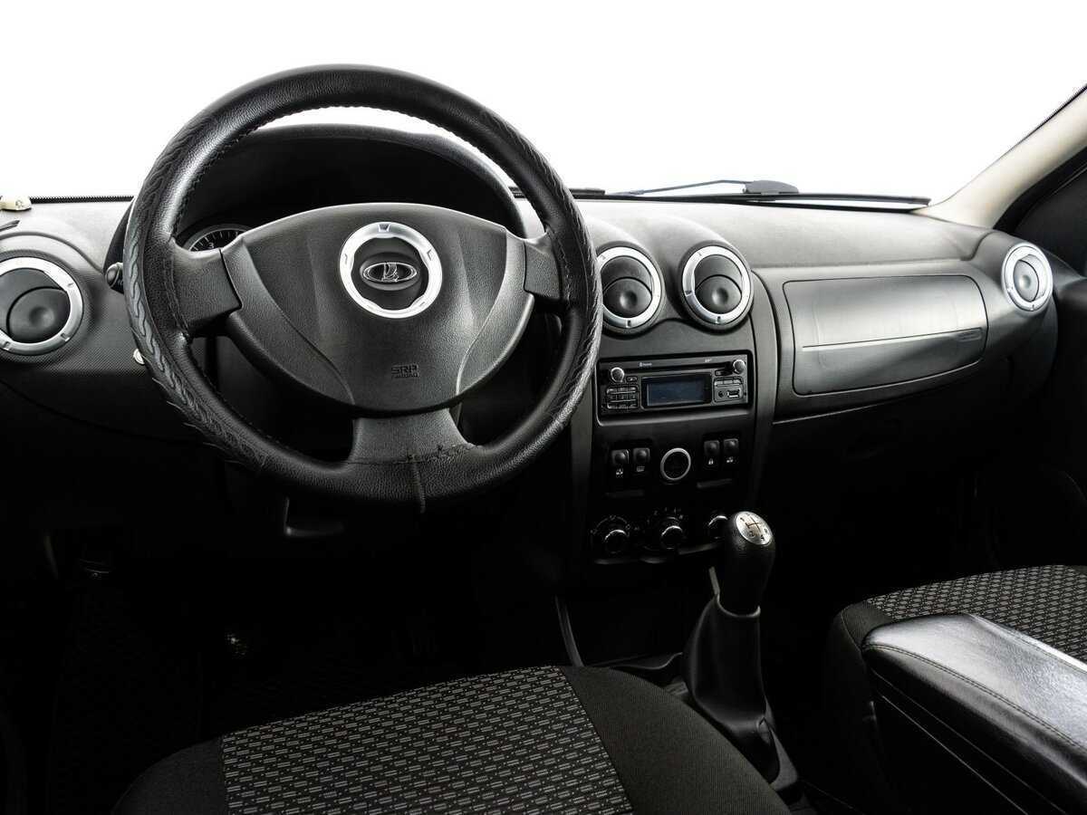 Lada (ВАЗ) Largus 2014 года с пробегом. Фото: #8