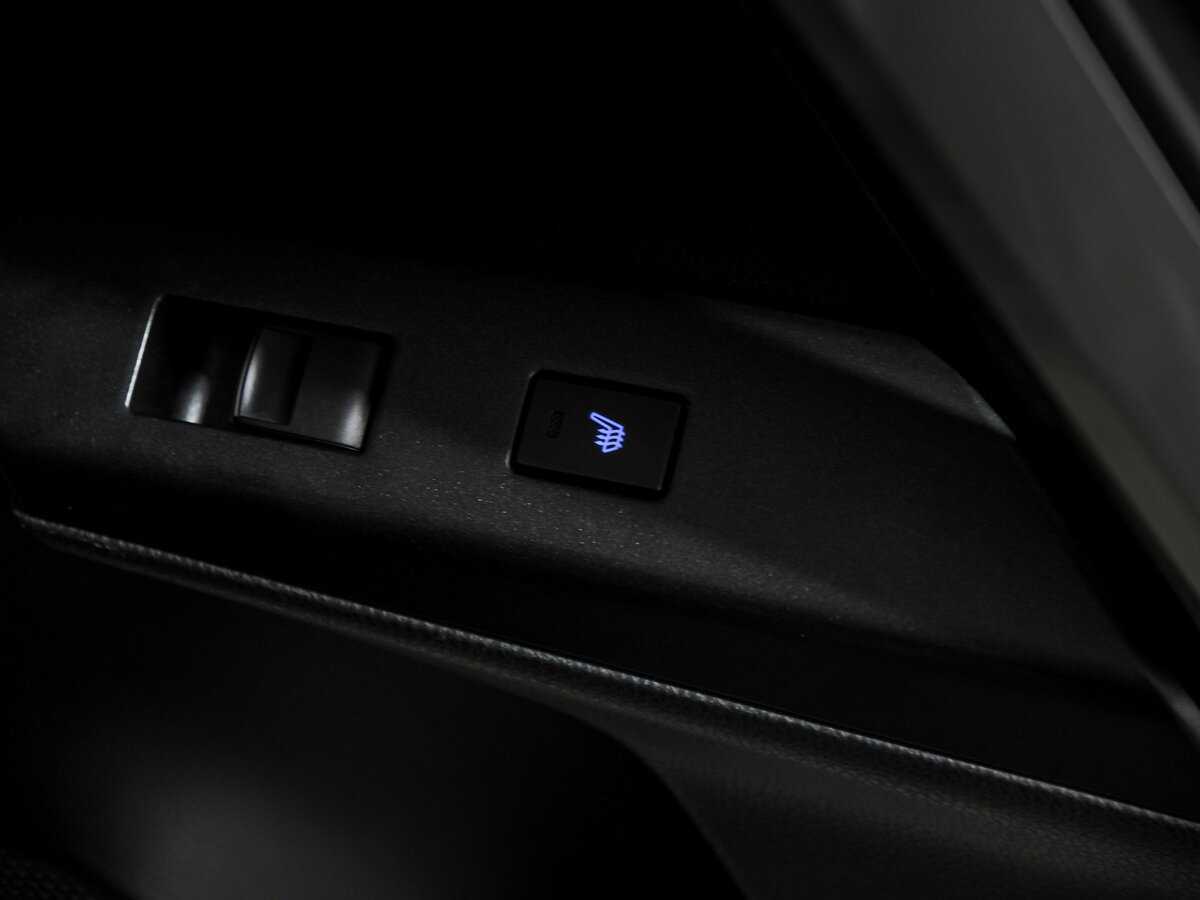 Toyota RAV4 2017 года с пробегом. Фото: #19