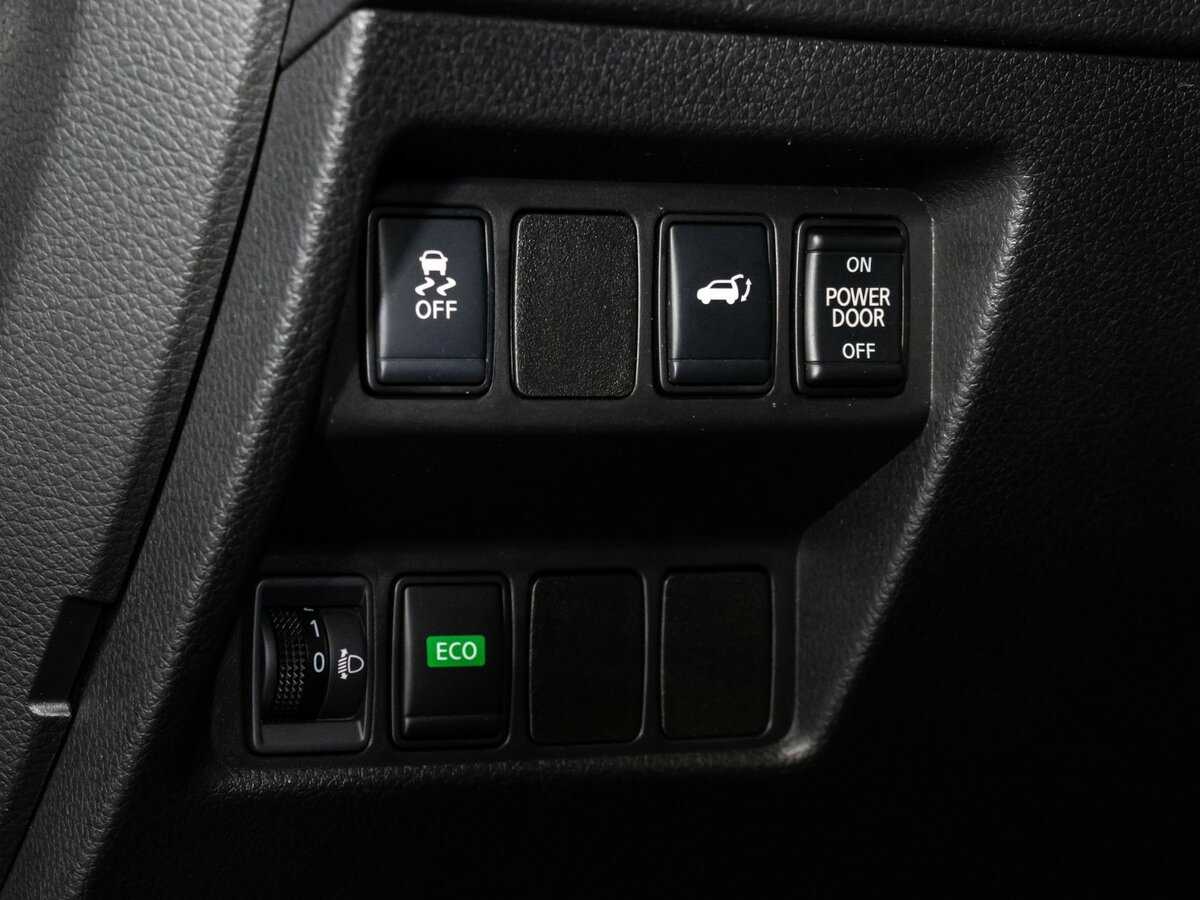 Б/У Ниссан Икс-Трейл 2019 года. Фото: #14