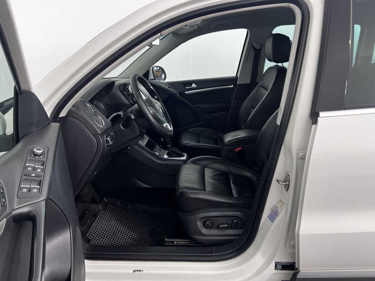 Б/У Фольксваген Тигуан 2013 года. Фото: #15