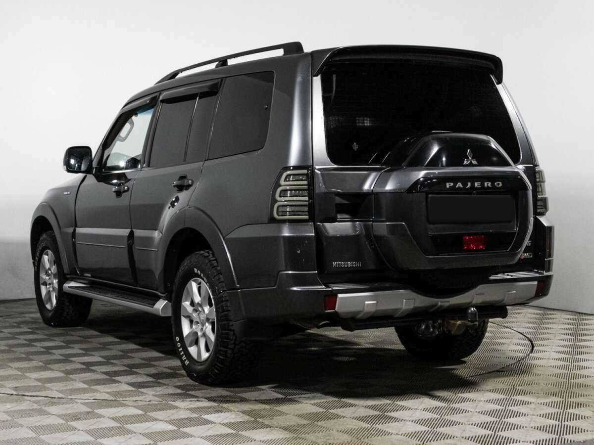 Б/У Митсубиши Паджеро 2014 года. Фото: #6