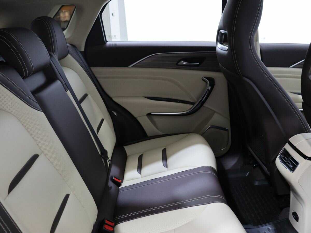 FAW Bestune T77 2023 года с пробегом. Фото: #23