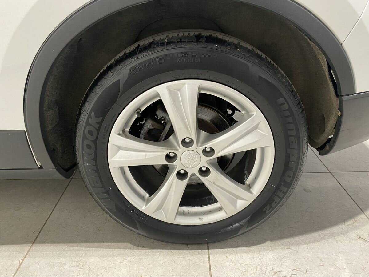 FAW Besturn X80 2017 года с пробегом. Фото: #11