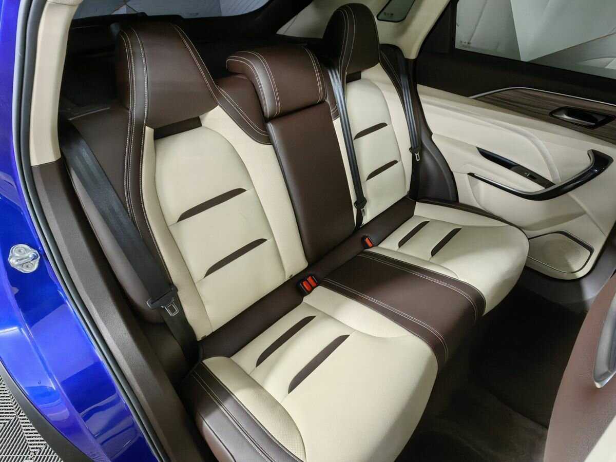 FAW Bestune T77 2022 года с пробегом. Фото: #12