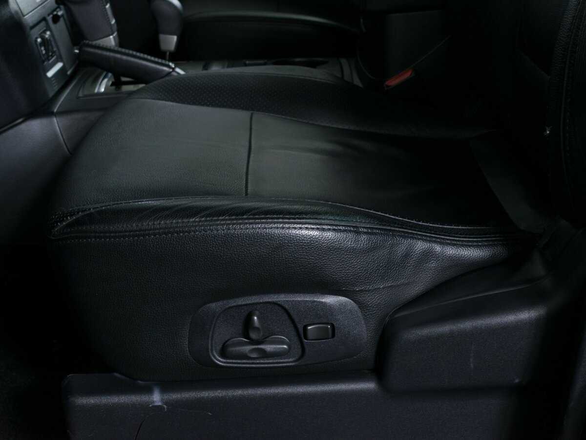 Mitsubishi Pajero 2012 года с пробегом. Фото: #13