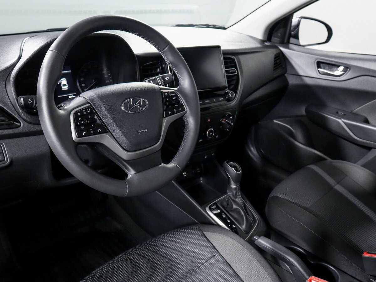 Solaris HS 2024 года с пробегом. Фото: #13