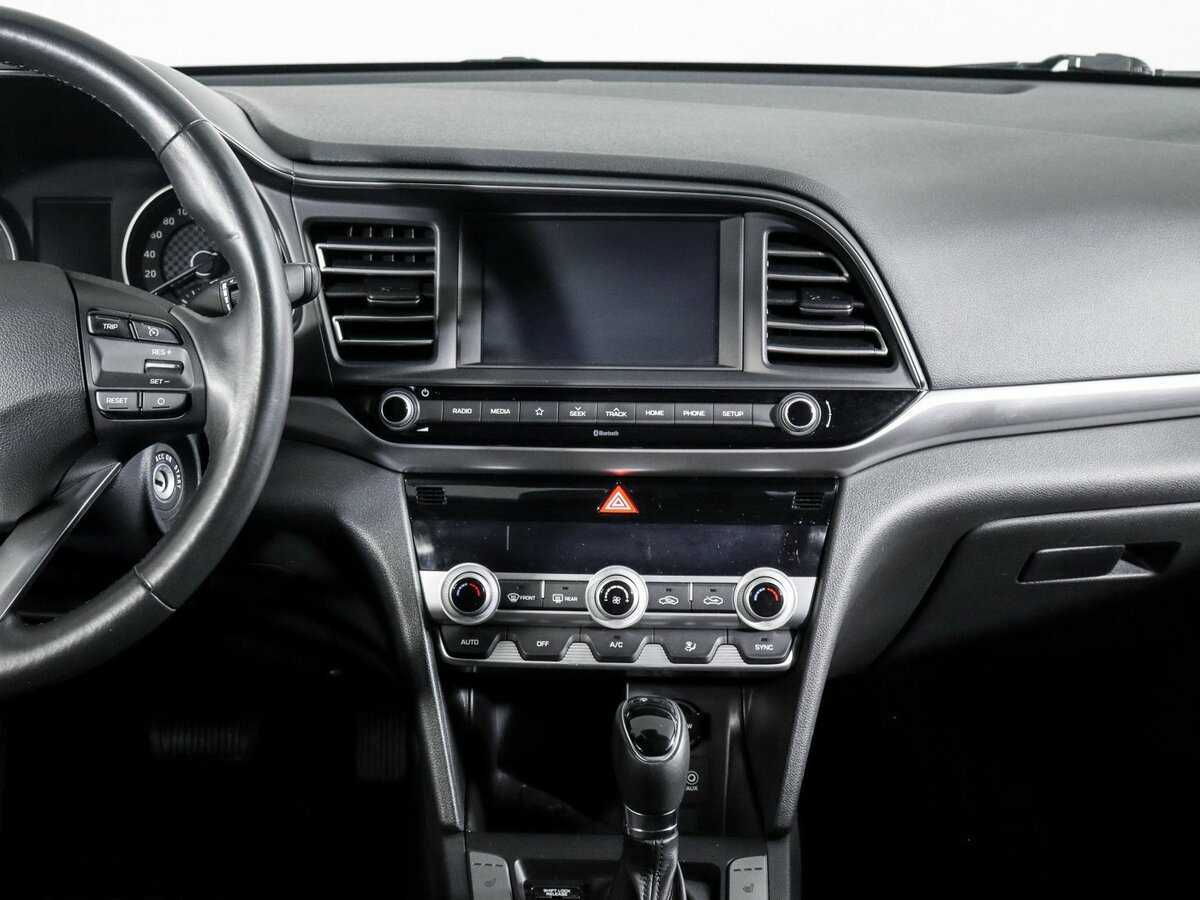 Б/У Хендай Елантра 2020 года. Фото: #12