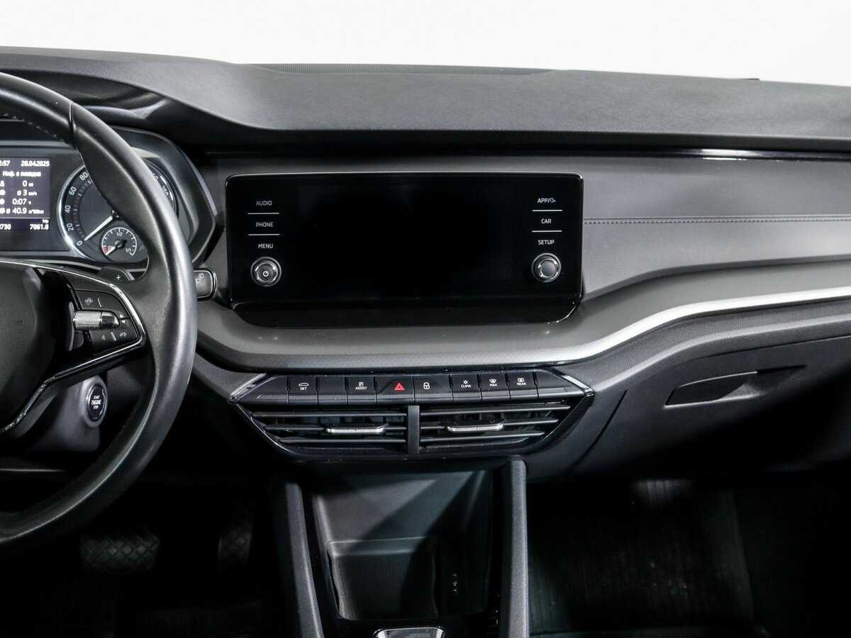 Б/У Шкода Октавия 2021 года. Фото: #9