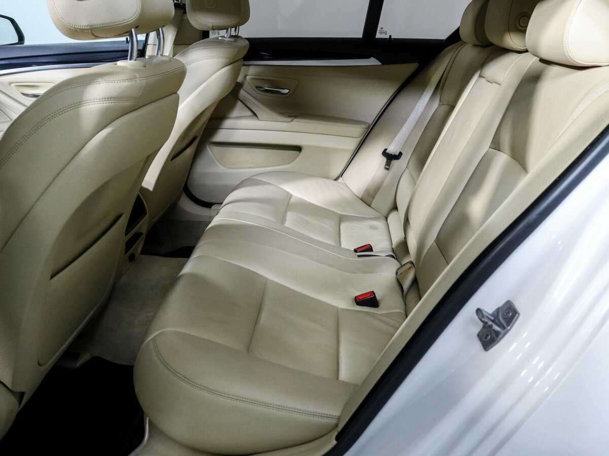 BMW 5 серии 2013 года с пробегом. Фото: #9