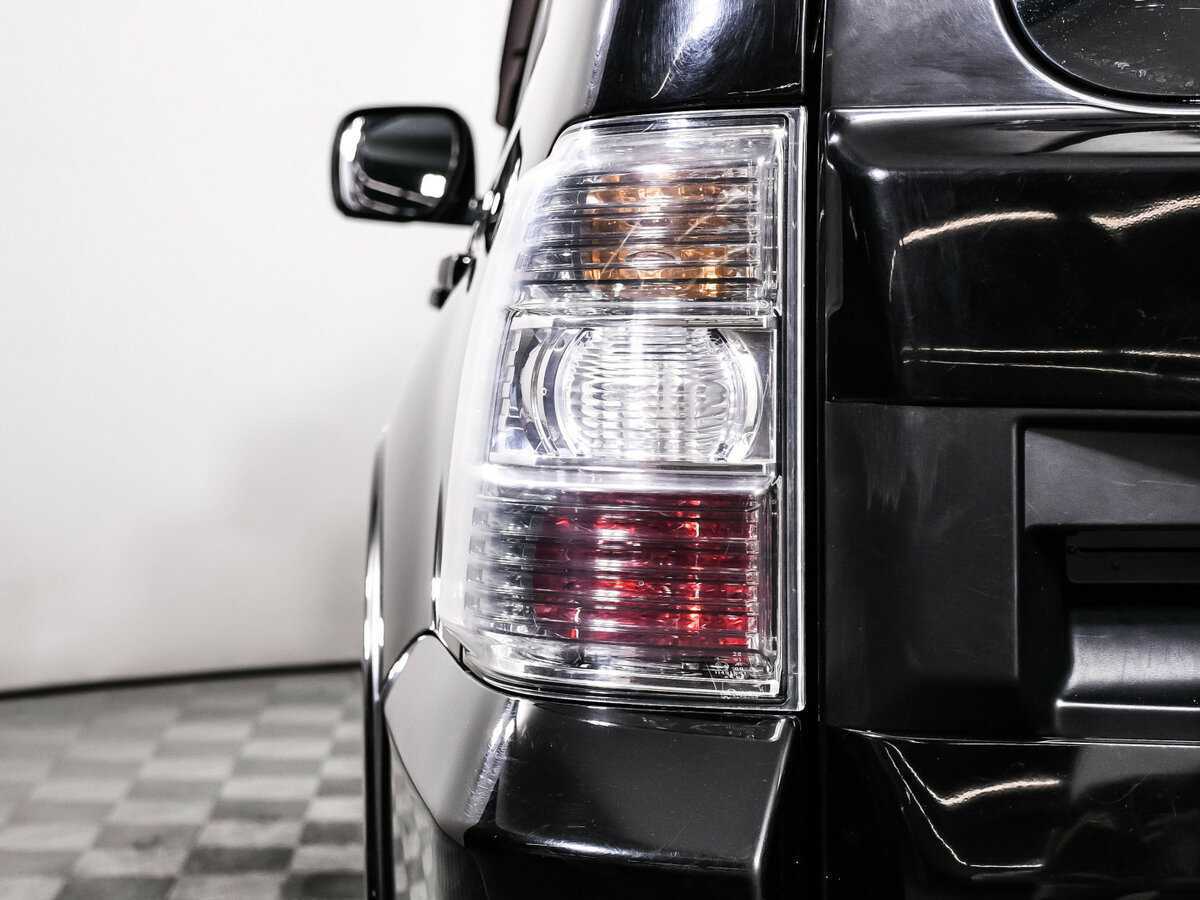 Mitsubishi Pajero 2015 года с пробегом. Фото: #14