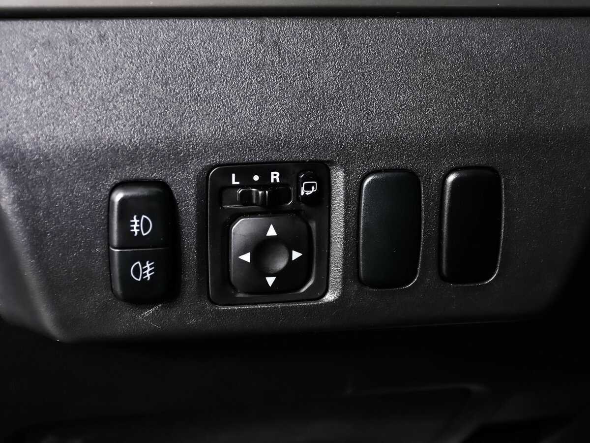 Mitsubishi Pajero 2015 года с пробегом. Фото: #18