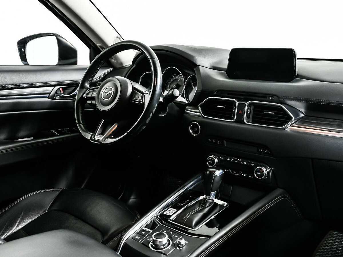 Б/У Мазда Ц-Икс-5 2017 года. Фото: #8