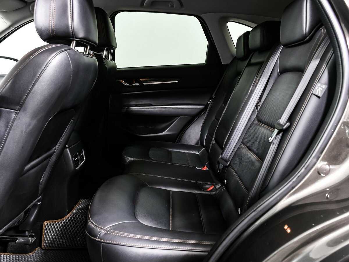 Б/У Мазда Ц-Икс-5 2017 года. Фото: #12