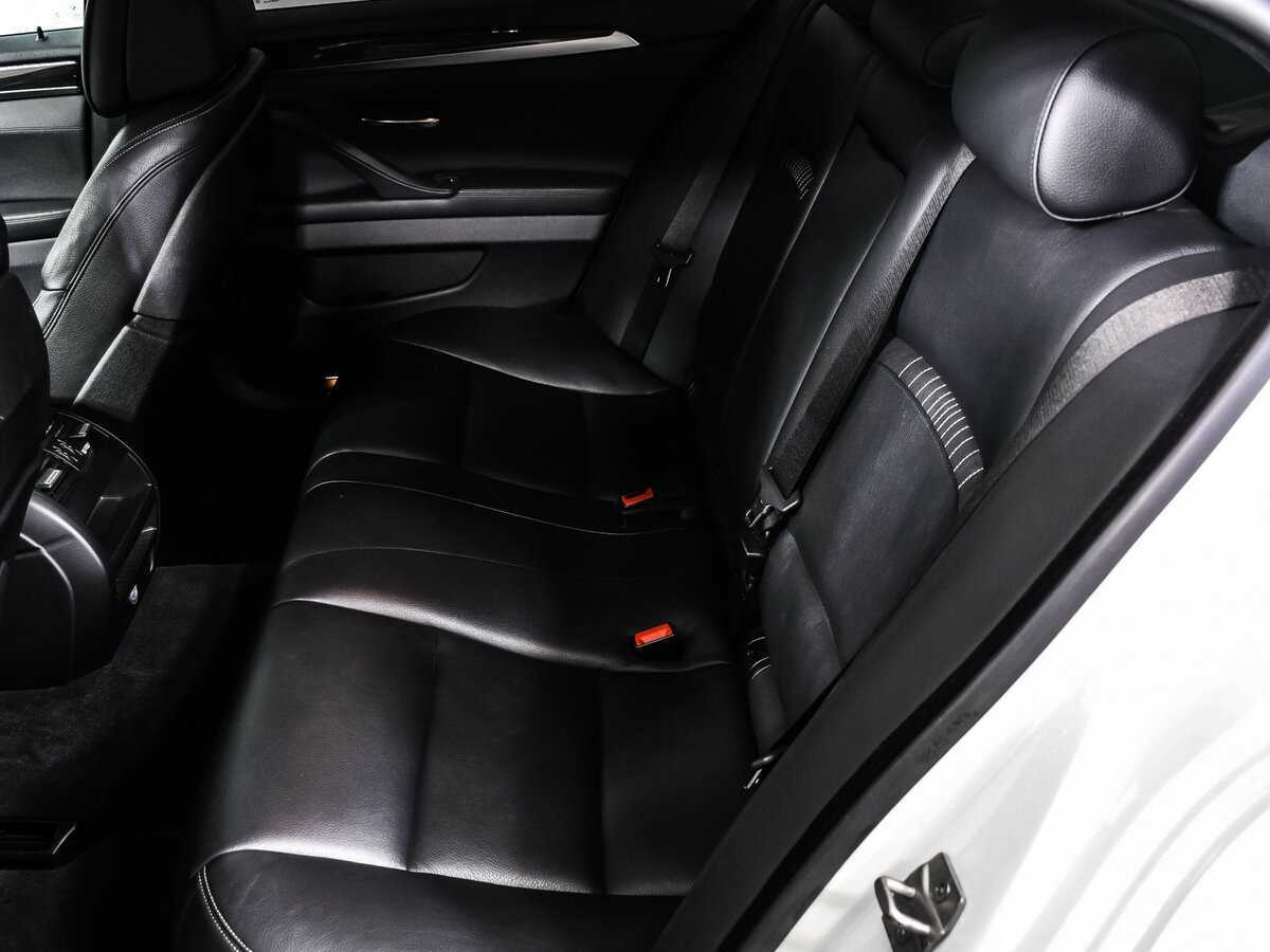 BMW 5 серии 2016 года с пробегом. Фото: #12