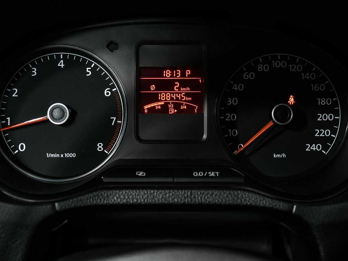 Б/У Фольксваген Поло 2014 года. Фото: #9