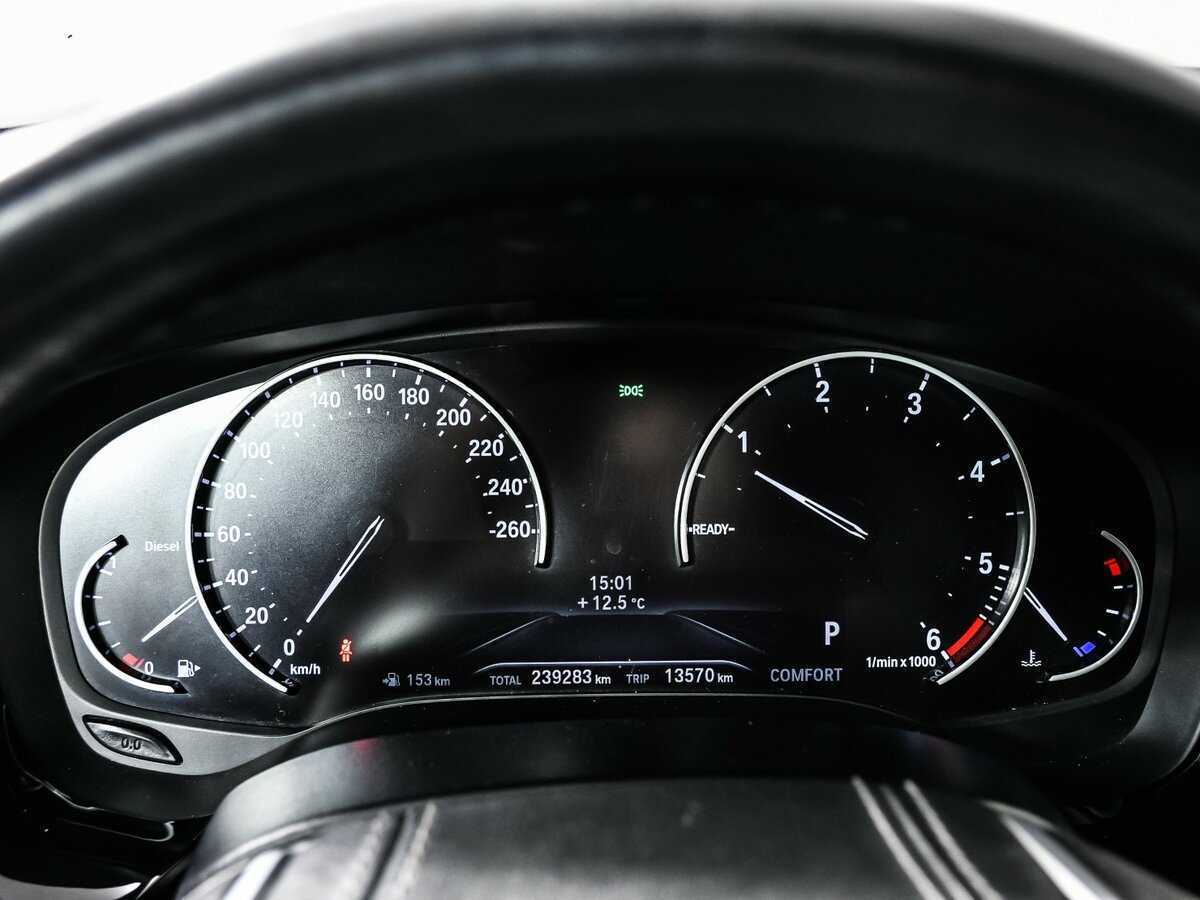 BMW 5 серии 2019 года с пробегом. Фото: #9