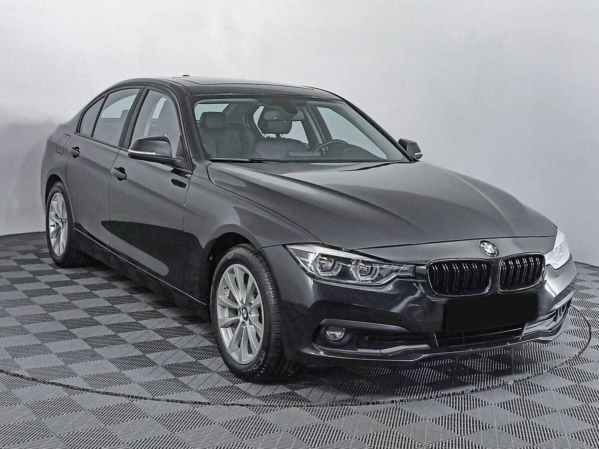 BMW 3 серии 2018 года с пробегом. Фото: #2