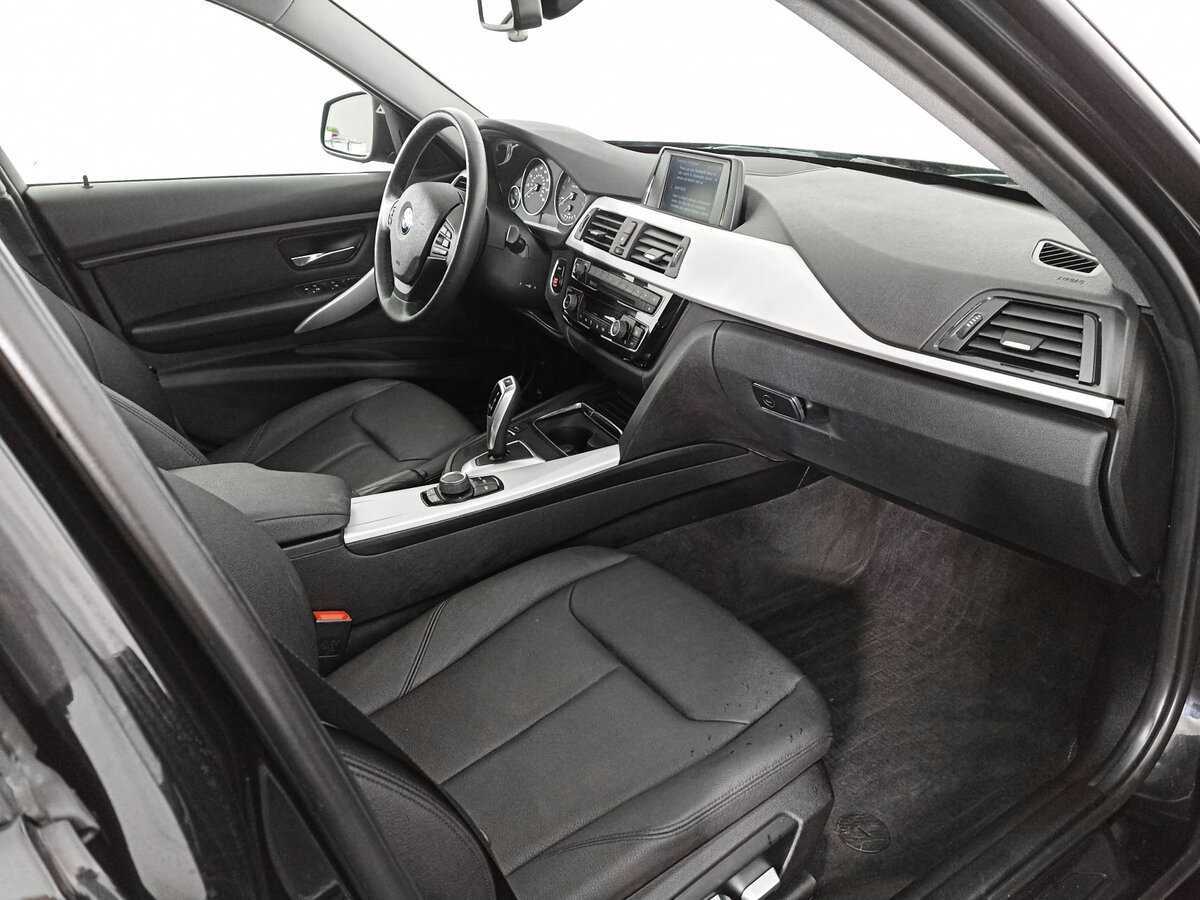 BMW 3 серии 2018 года с пробегом. Фото: #8