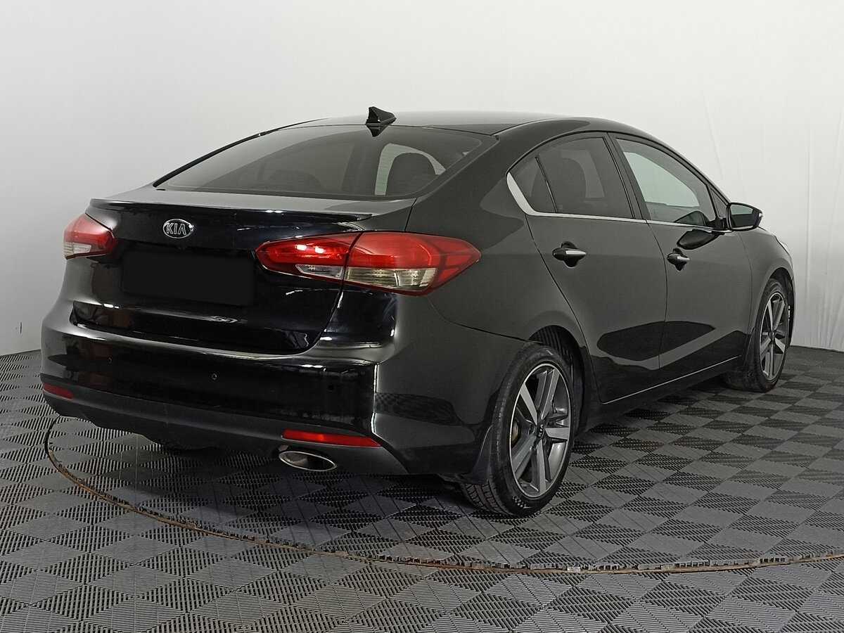 Б/У Киа Церато 2018 года. Фото: #3