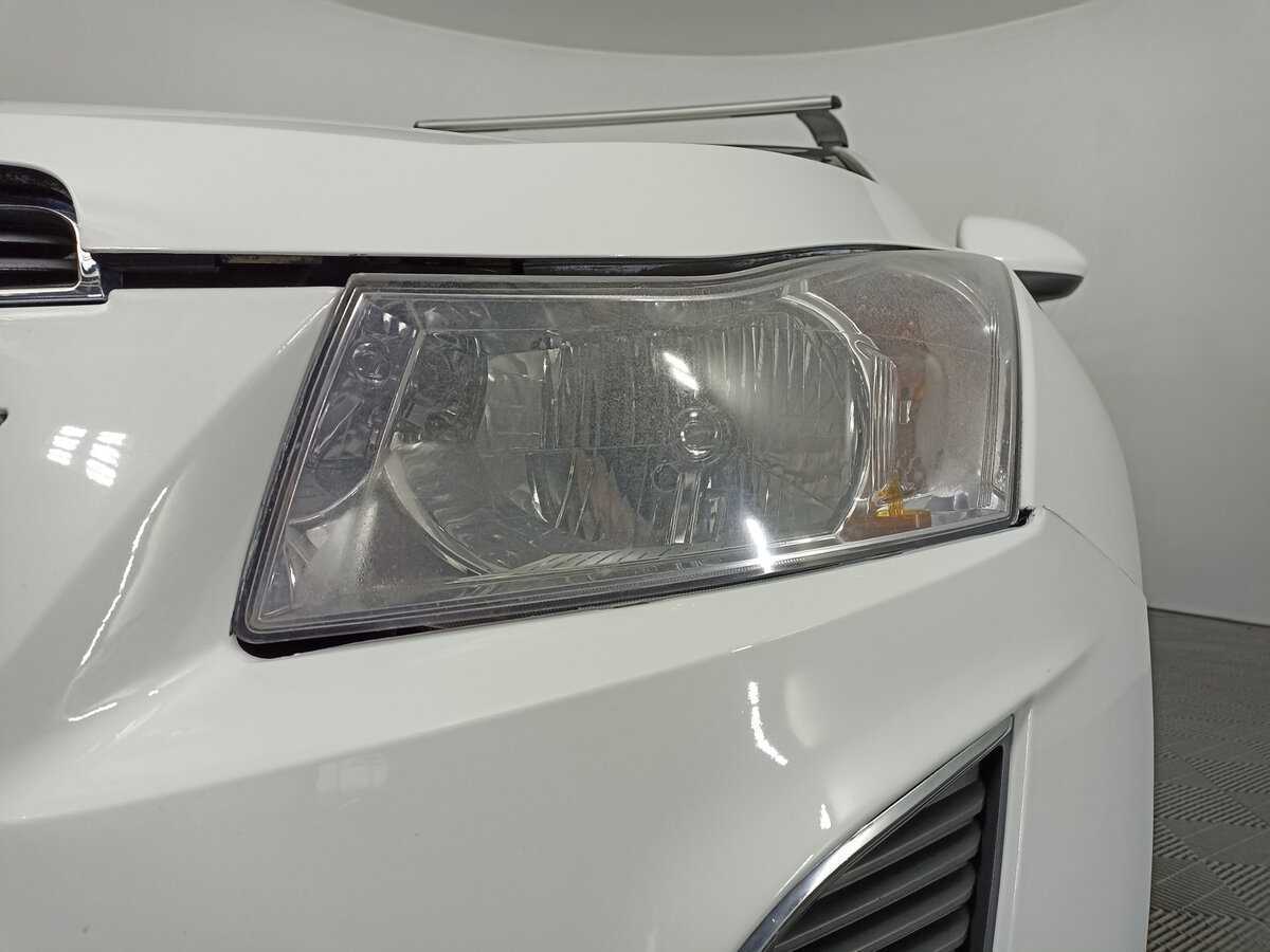 Б/У Шевроле Круз 2013 года. Фото: #16